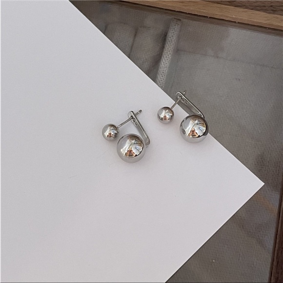 New Silver Ear Jacket Earrings with Double Ball - Picture 8 of 9